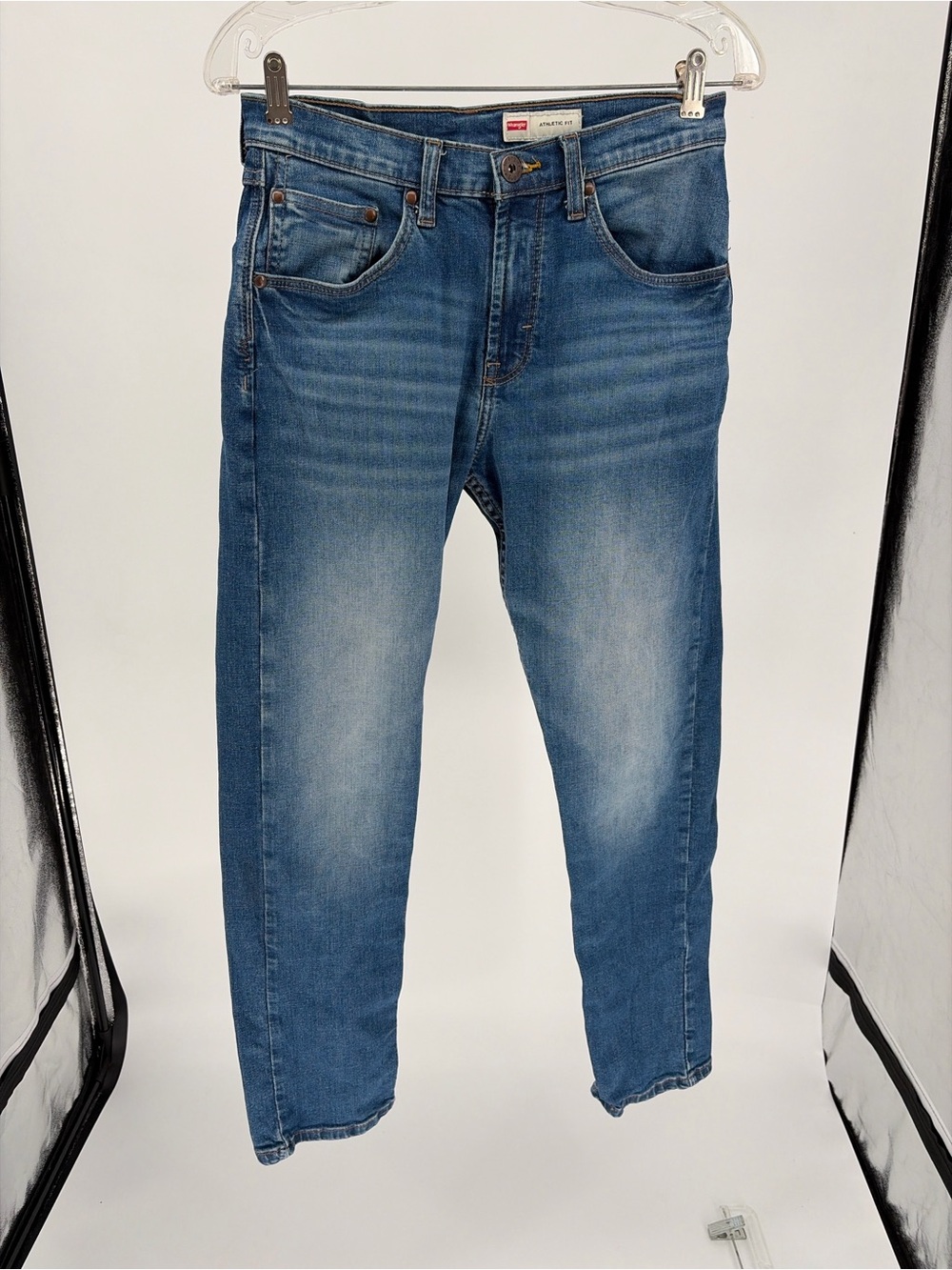 Wrangler Men's Blue Straight Jeans